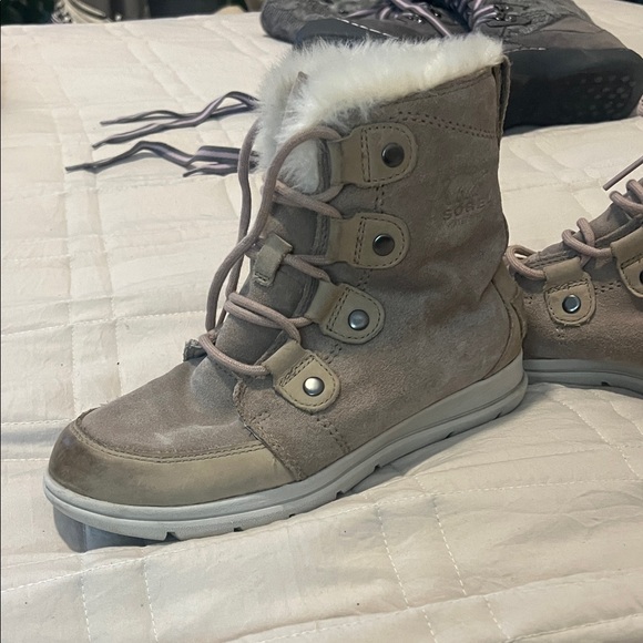 Sorel Beige Suede Fur-Lined Boots - Picture 1 of 5
